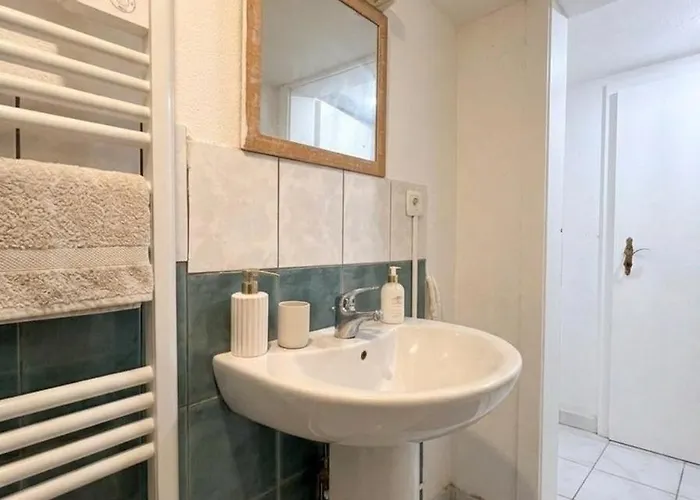 Apartamento Maison De Maître, Parking Sur Place Privé Free, Centre *